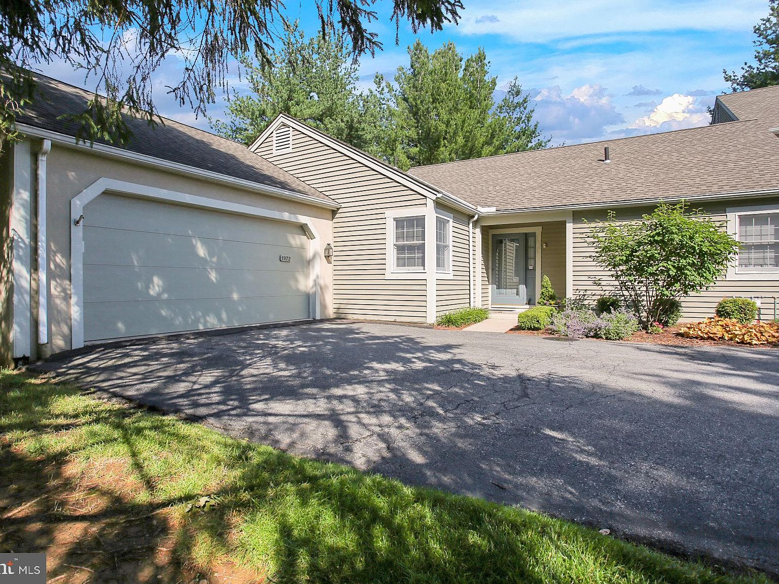 1972 Meadow Ln, Wyomissing, PA 19610 Zillow