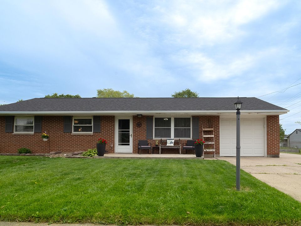 1st image of 308 Stewart Dr