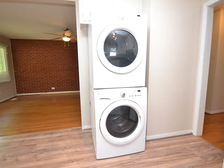 5133 Lundy Dr — Photo 13
