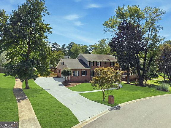 3rd image of 5157 Lakesprings Dr