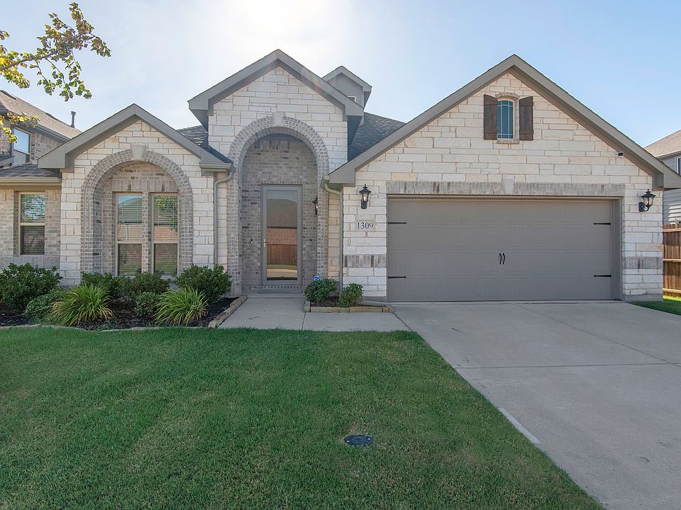 1st image of 1309 Bunting Dr