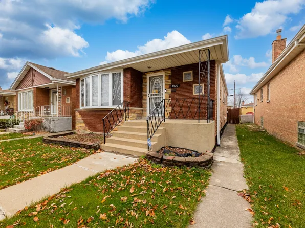 8522 S Kostner Ave, Chicago, IL 60652