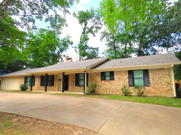 3618 Silverwood Dr