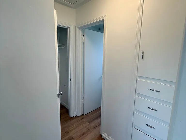 291-293 E Welby Ave #295 — Photo 6