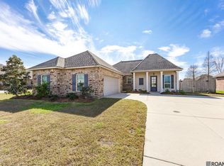 4001 Sandbar Dr, Addis, LA 70710