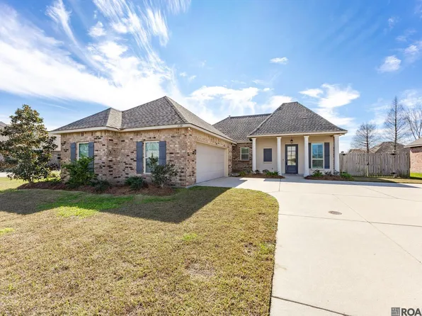 4001 Sandbar Dr, Addis, LA 70710