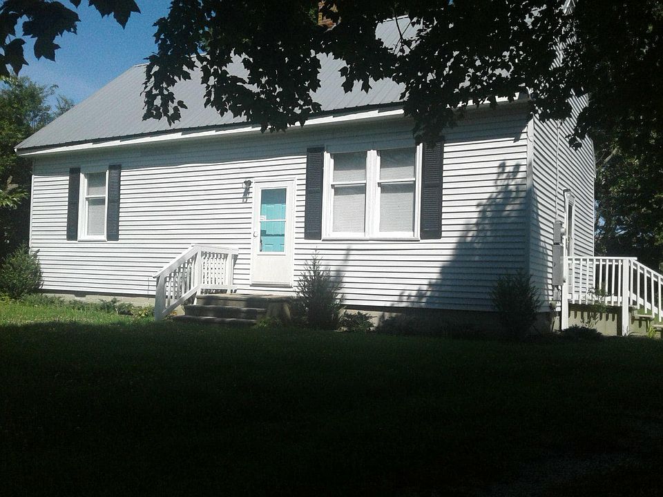 Vinyl siding and Metal roof