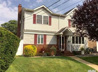 279 Brooklyn Ave, Massapequa Park, NY 11762