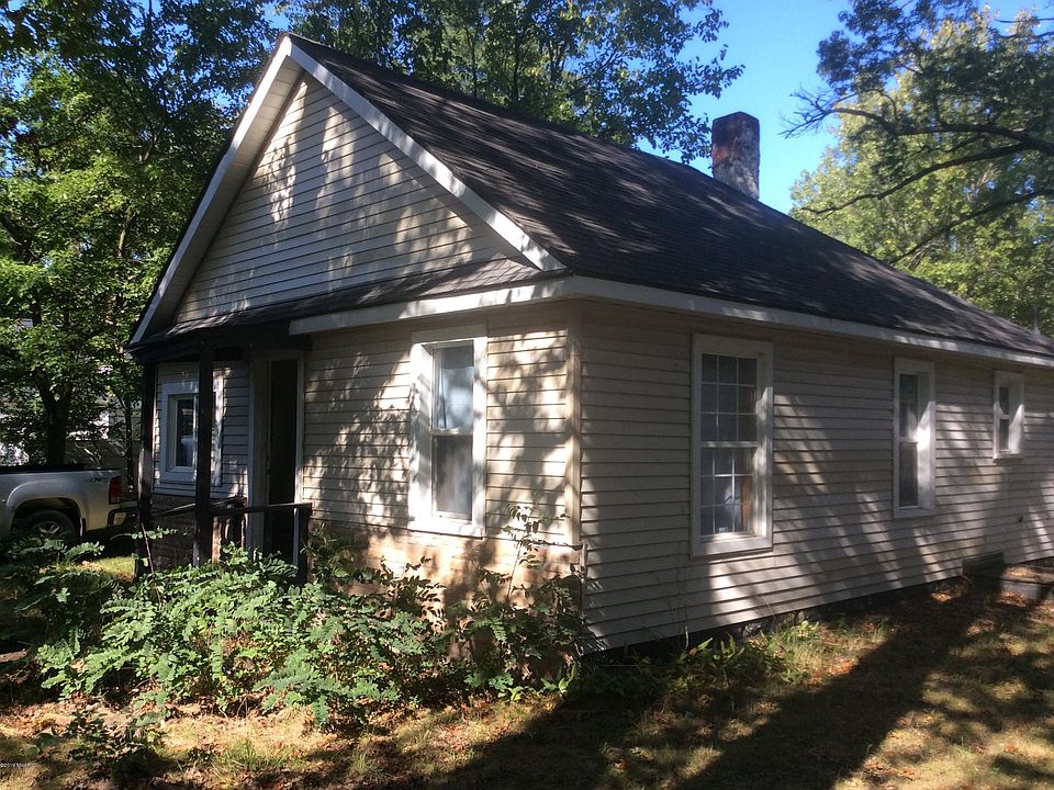 1st image of 3042 Morton Ave