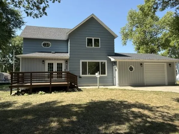 423 12th St N, Breckenridge, MN 56520