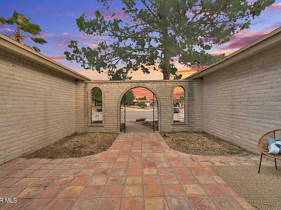 4th image of 6647 Mariposa Dr