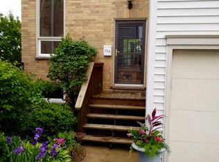 359 Cedar Tree Ct, Hoffman Estates, IL 60169