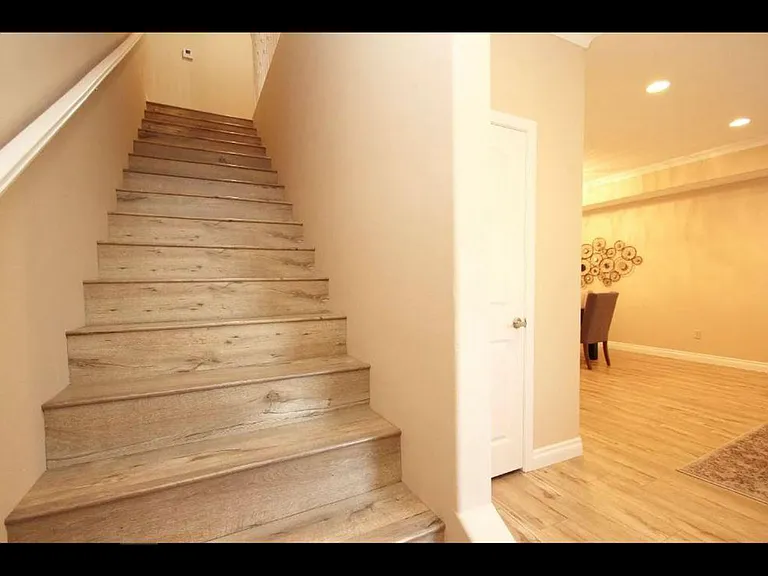 2307 Mira Vista Ave #108 — Photo 10