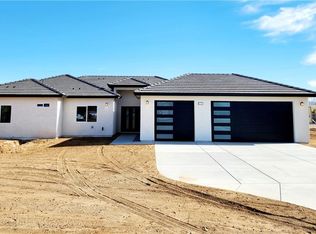 11383 Maple Ave, Hesperia, CA 92345