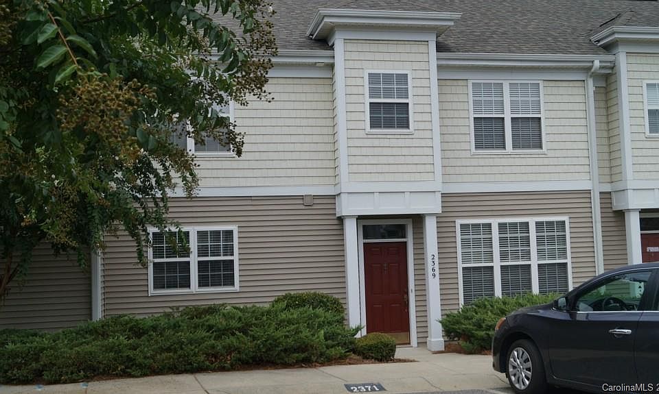 1st image of 2369 Loch Stone Dr #2369