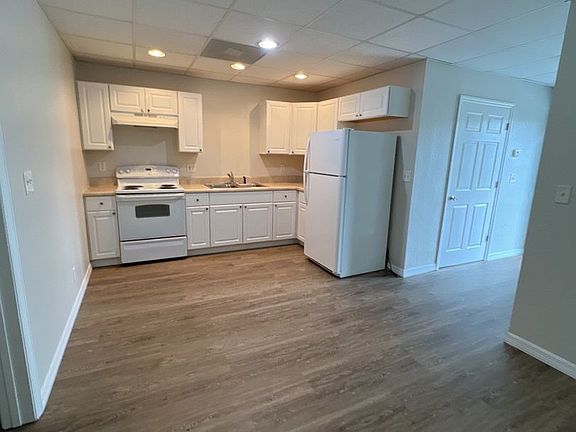3rd image of 3491 62nd Ave N APT 215