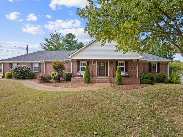 1508 Creekstone Dr, Columbia, TN 38401