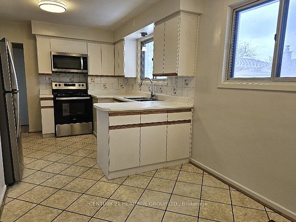 5th image of 63 Marathon Cres