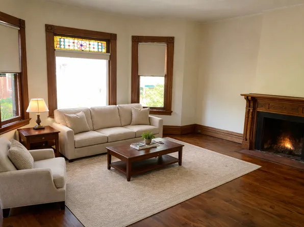 364 Laurel St #D, Hartford, CT 06105