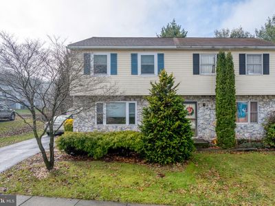 206 Hickory Dr, Fleetwood, PA, 19522