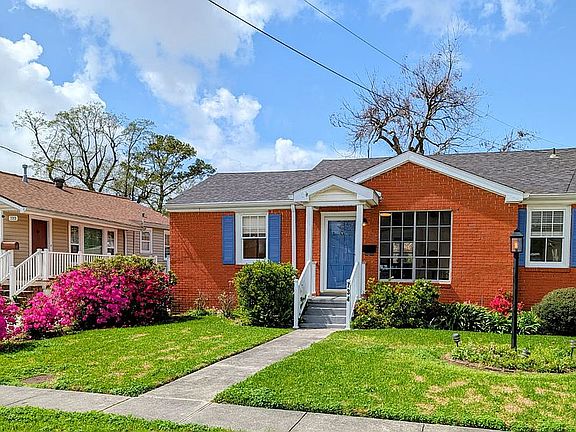 3rd image of 734 Homestead Ave