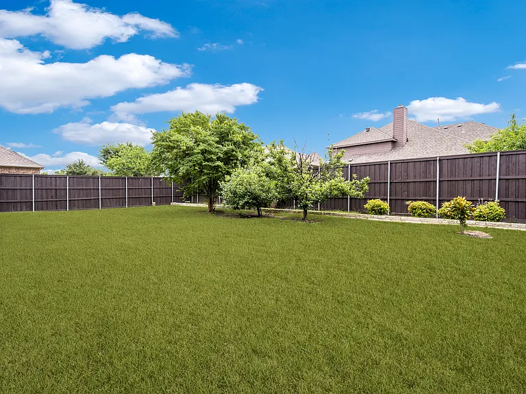 14223 Sorano Dr — Photo 12