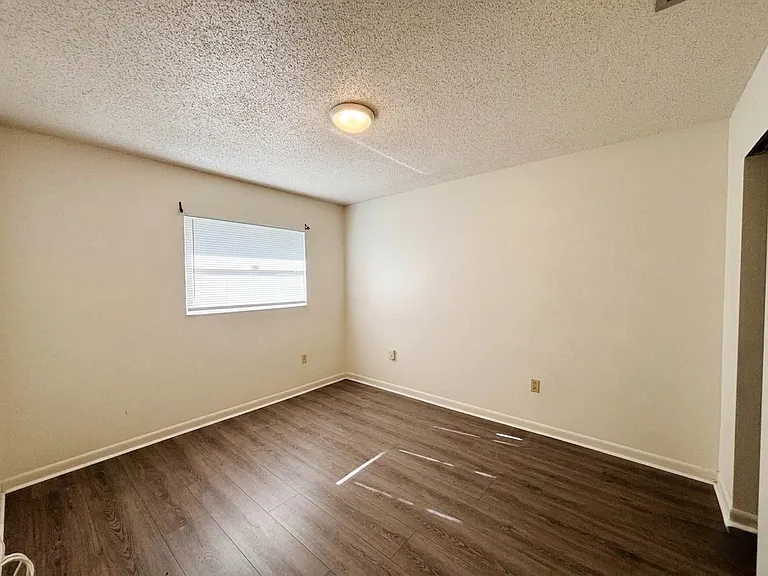 1240 Josephine St #1240 — Photo 7