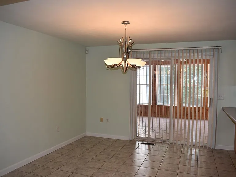 51 Westview Rd — Photo 7