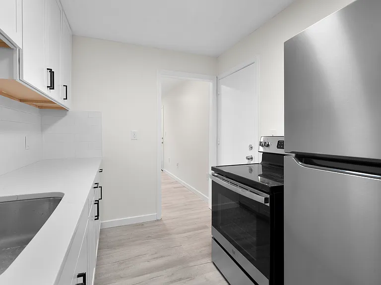 5 Foote Rd #5 — Photo 10