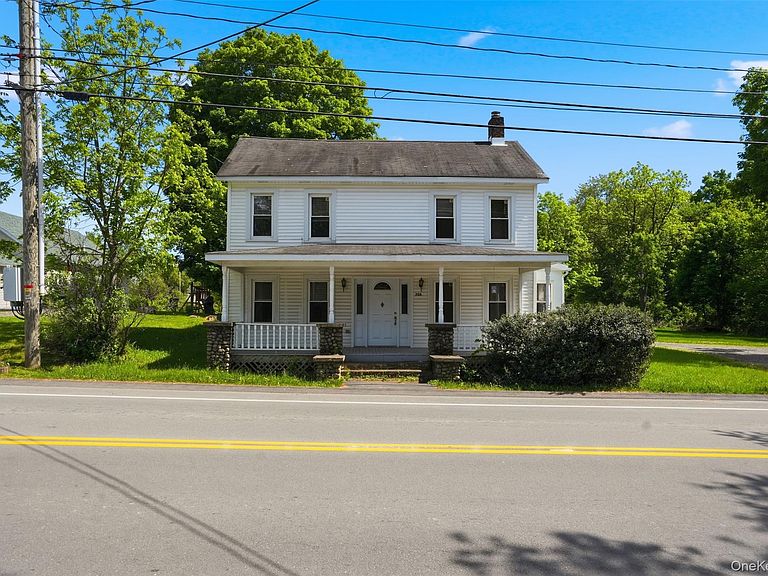 Listing photo 3