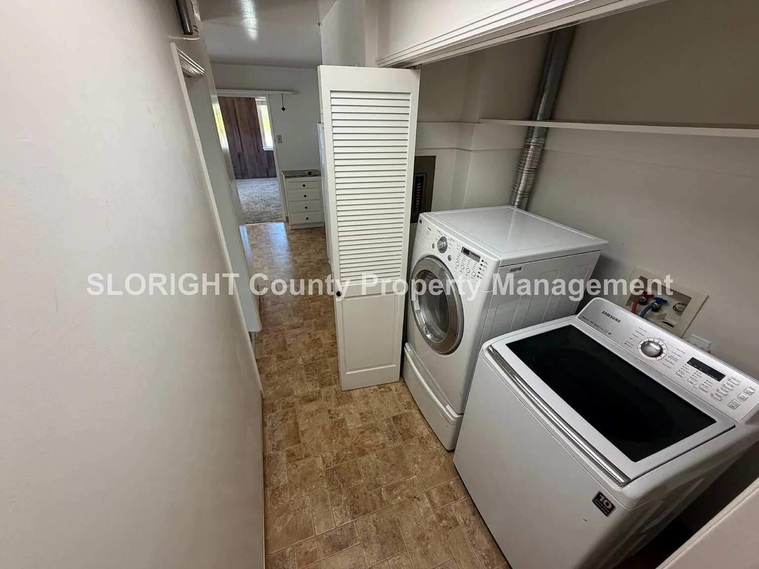 4 bed, 2.0 bath, 1793 sqft, $4,500 — Photo 4