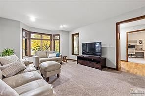 5th image of 4331 Palisades Park Dr