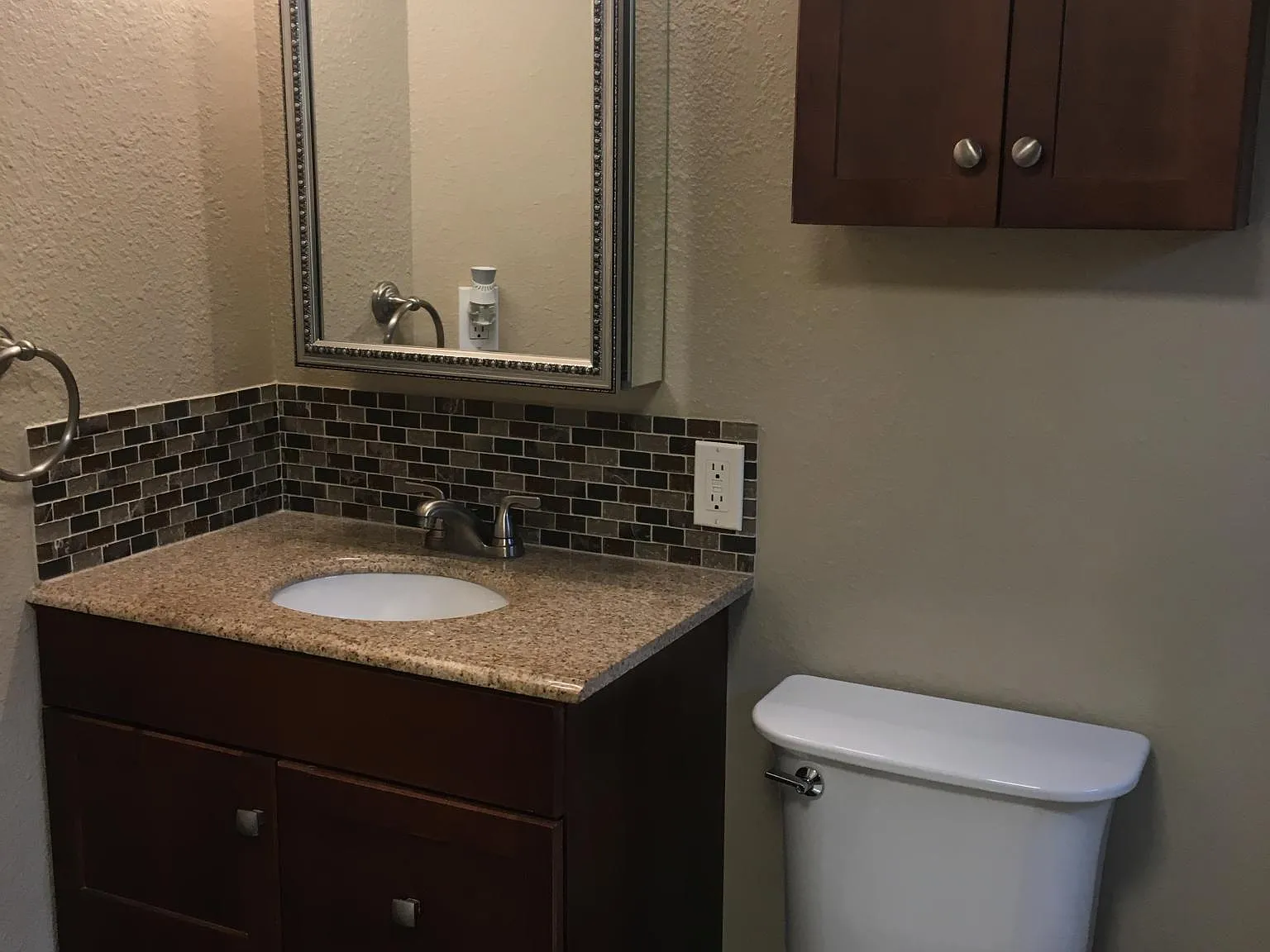 4572 Beach Ct — Photo 3