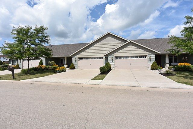 1st image of 1332 Lori Dr Unit 13
