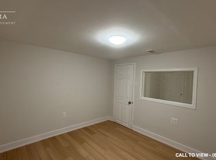 59 Philomena Dr #2, Hamilton, ON L9B2K2