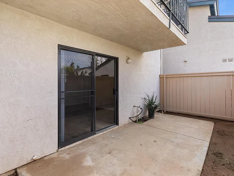 Parkview Palms Apartments- Riverside, CA — Photo 29