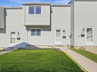 Dickinsfield Court, Edmonton, AB T5E 5V8