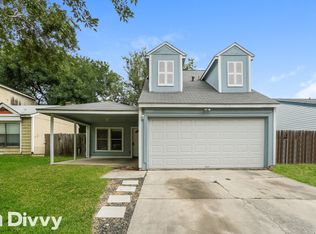 10023 Amber Field Dr, San Antonio, TX 78245