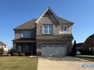 22883 Ledges Dr, Athens, AL 35613