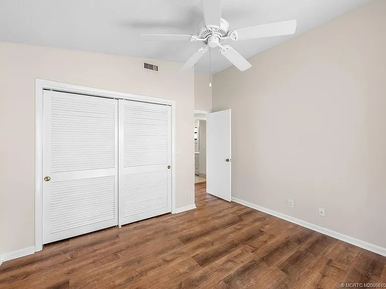 2386 SW Creekside Dr — Photo 5
