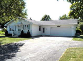 1026 S Alverno Rd, Manitowoc, WI 54220