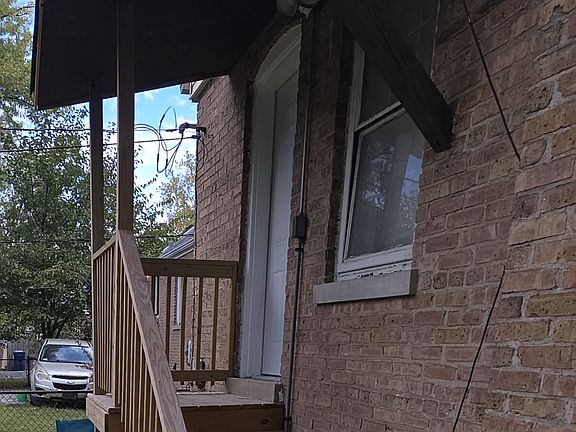 Back Door Rear Entry