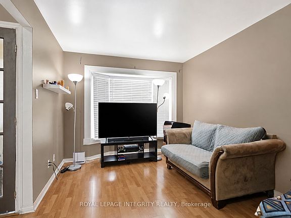 2nd image of 309 Ellen Ave