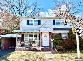 15-26 Elmary Pl, Fair Lawn, NJ 07410