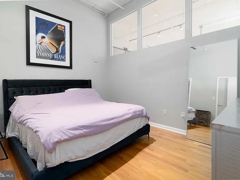 2200 Arch St #28-506-507 — Photo 37