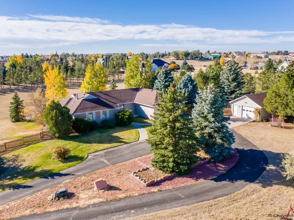 9510 Wayne Rd, Cheyenne, WY 82009