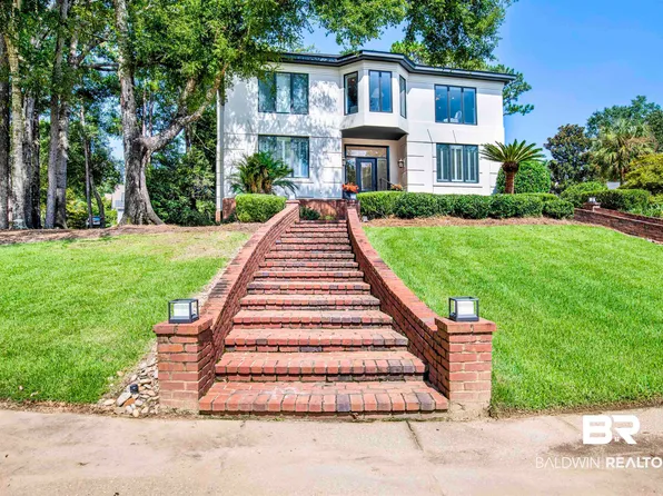 115 McIntosh Bluff Rd, Fairhope, AL 36532