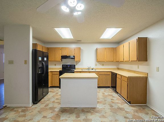 2nd image of 7631 Aspen Park Dr