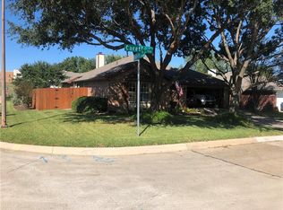 732 Carette Dr, Fort Worth, TX 76108