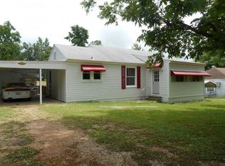 811 Marvin Ave, Leesville, LA 71446